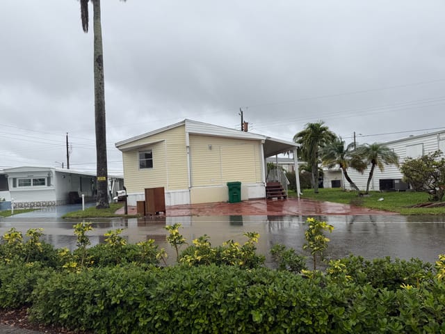 8557 SW 18th Street, Davie, FL 33324