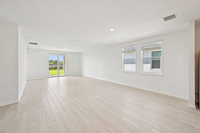 5461 Hampton Park Cir Vero Beach FL (7)
