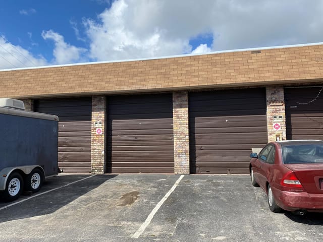 4493 NW 8th Avenue NW 3, Oakland Park, FL 33309