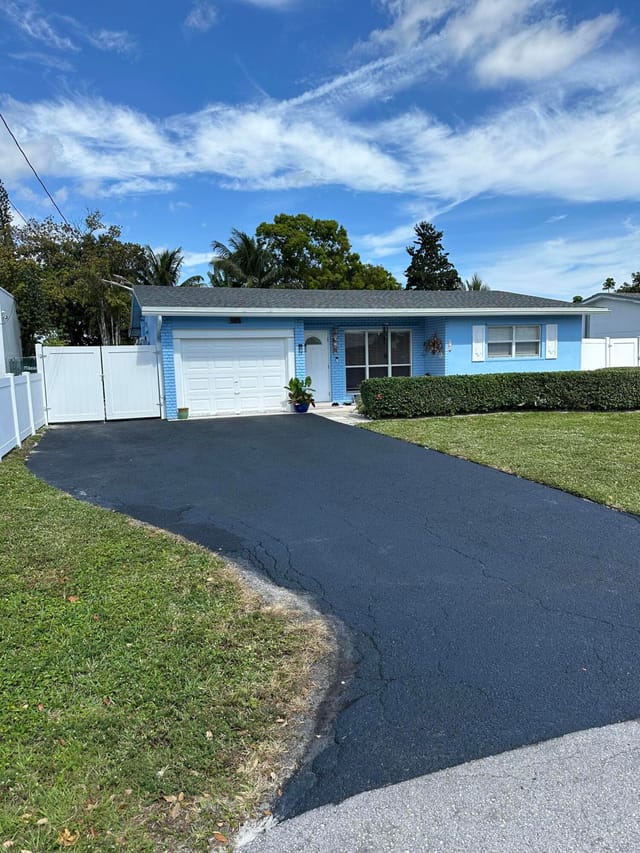 821 NW 33rd Street, Oakland Park, FL 33309