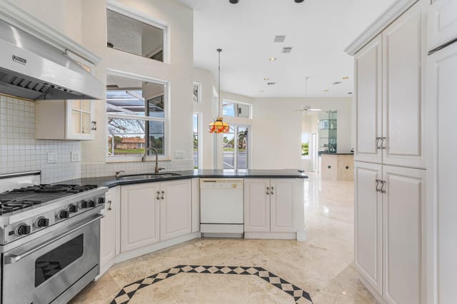 012-6419Northwest99thDrive-Parkland-FL-3