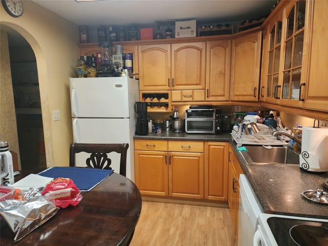 Large Kitchen