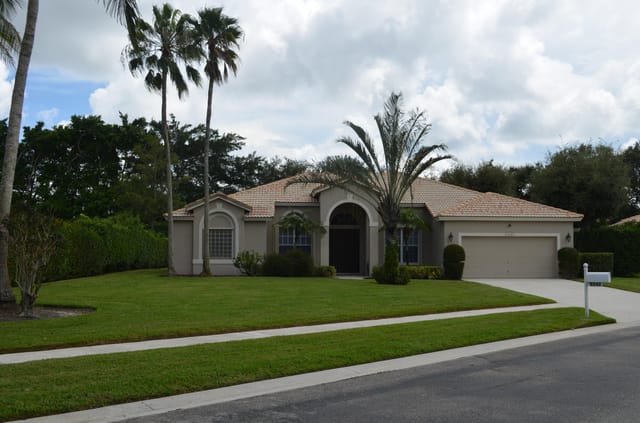 9242 Olmstead Drive, Lake Worth, FL 33467