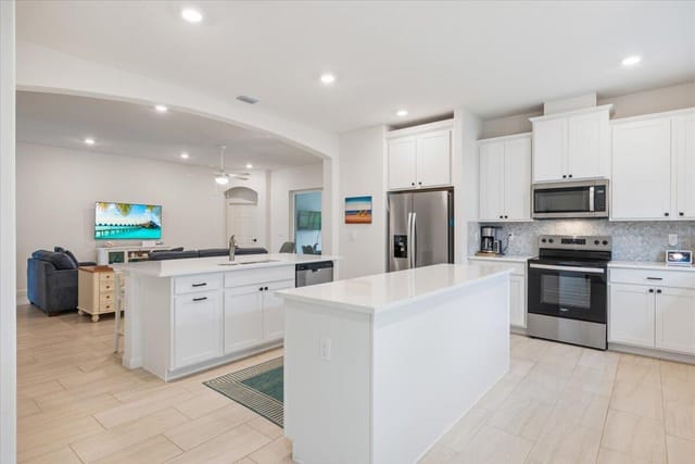 31 52nd Square, Vero Beach, FL 32968
