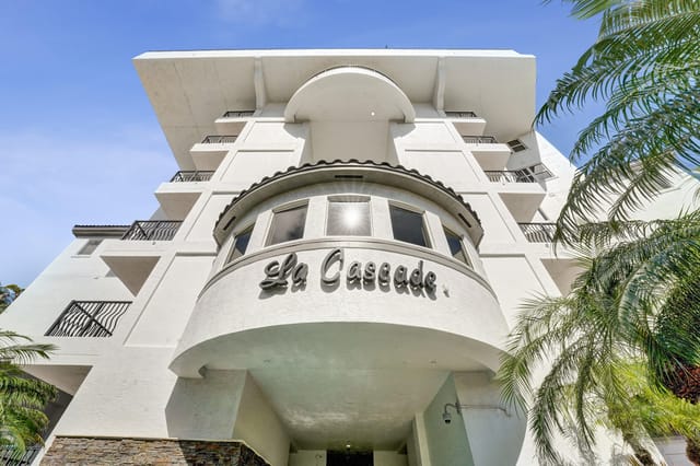 615 Bayshore Drive 402, Fort Lauderdale, FL 33304