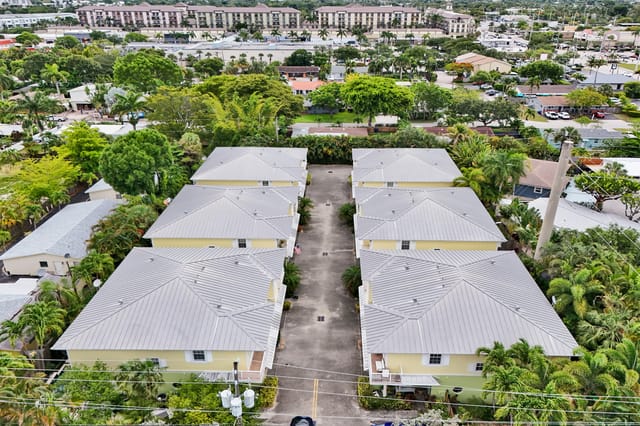 2636 NE 9th Avenue 6, Wilton Manors, FL 33334