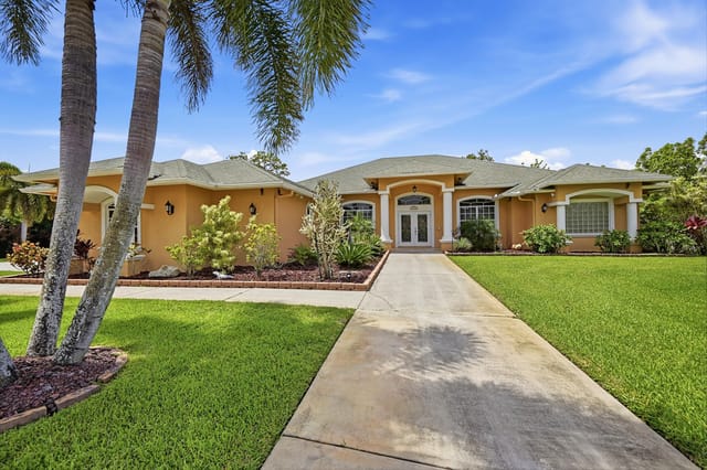14310 N 85th Rd Road N, The Acreage, FL 33470