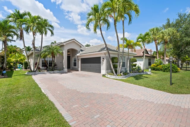 11184 NW 65th Court, Parkland, FL 33076