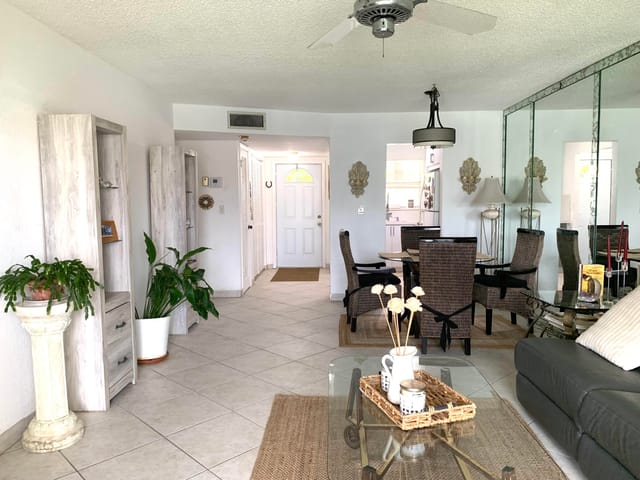 2801 N Pine Island Road 110, Sunrise, FL 33322