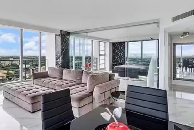 1720 Harrison Street 15a, Hollywood, FL 33020