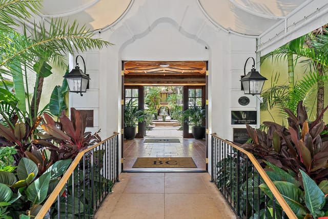 301 Australian Avenue 301, Palm Beach, FL 33480