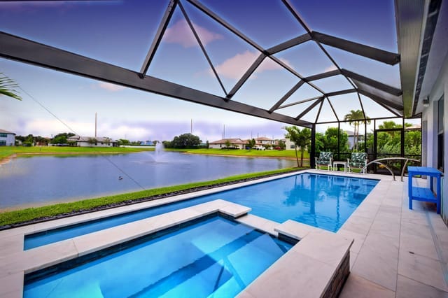 twilight_55_lake_pool