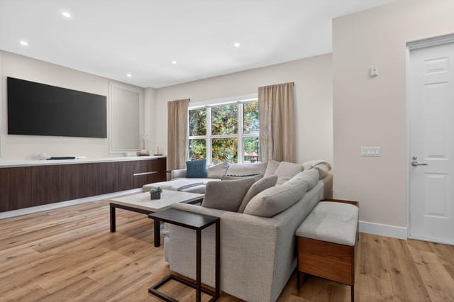 10-web-or-mls-2609-2207