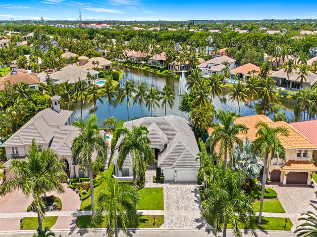 10920 Hawks Vista Street, Plantation, FL 33324