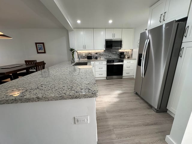 141 SE 3rd Avenue 203, Dania Beach, FL 33004