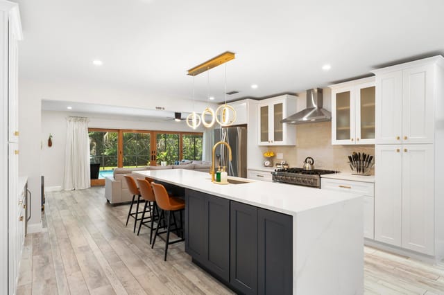 8416 Pine Tree Lane, Lake Clarke Shores, FL 33406