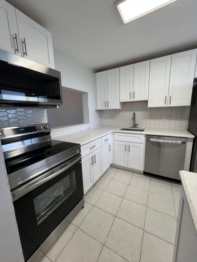 5961 NW 2nd Avenue 506, Boca Raton, FL 33487