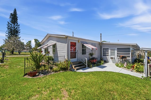 7943 SE 97TH Court, Okeechobee, FL 34974