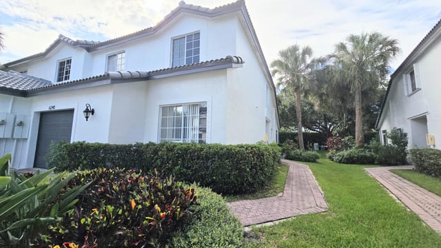 6241 NW 74th Court, Parkland, FL 33067