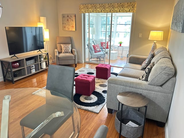 5640 SW 3RD Place 208, Margate, FL 33068