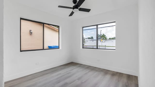 1-web-or-mls-DSC08181