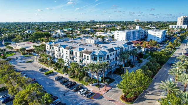 4511 El Mar Drive 210, Lauderdale-By-The-Sea, FL 33308