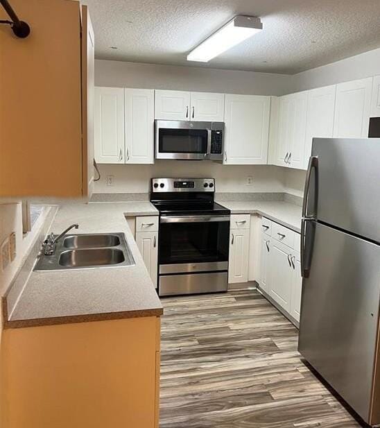 2140-Kitchen