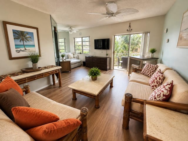 1967 S OCEAN Boulevard 215-C, Lauderdale-By-The-Sea, FL 33062
