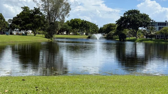1033 FARNHAM O 1033, Deerfield Beach, FL 33442