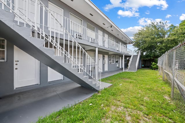 1761 Ali Baba Avenue #4, Opa-Locka, FL 33054