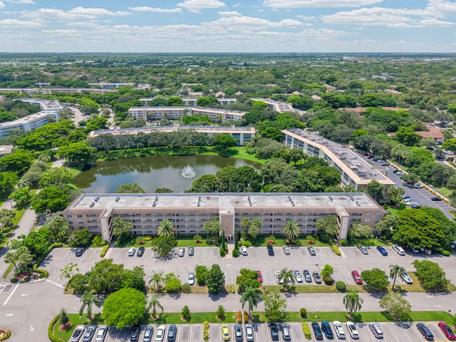 2202 LUCAYA Bend C3, Coconut Creek, FL 33066