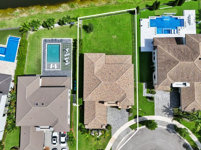 5-web-or-mls-DJI_20260815111126_0808_D