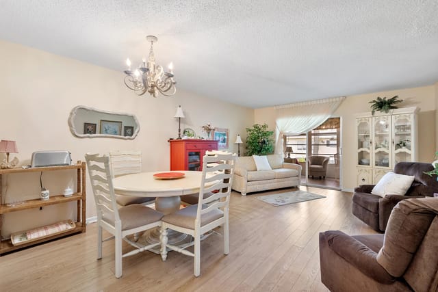 5661 SW 2nd Court 201, Margate, FL 33068
