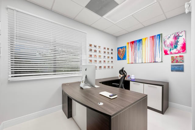 9200 BELVEDERE Road 207, Royal Palm Beach, FL 33411