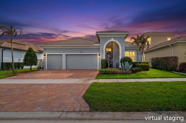 9135 SW Pepoli Way, Port St. Lucie, FL 34987