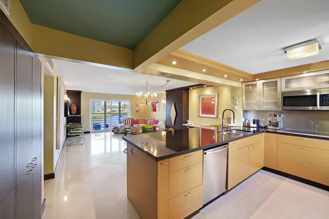 311 SE 3RD Street SE 207, Dania Beach, FL 33004