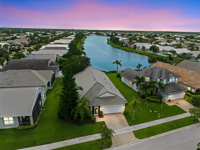 163 NW PLEASANT GROVE Way, Port St. Lucie, FL 34986