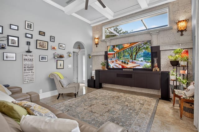 33-web-or-mls-4909-0961
