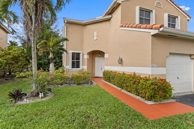 18413 NW 20th Street, Pembroke Pines, FL 33029