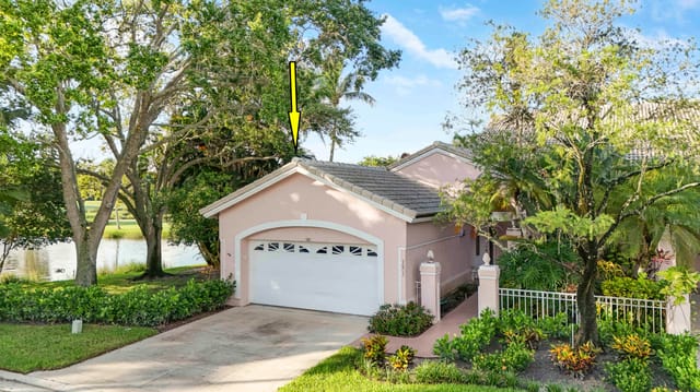 181 Green Point Circle 181, Palm Beach Gardens, FL 33418