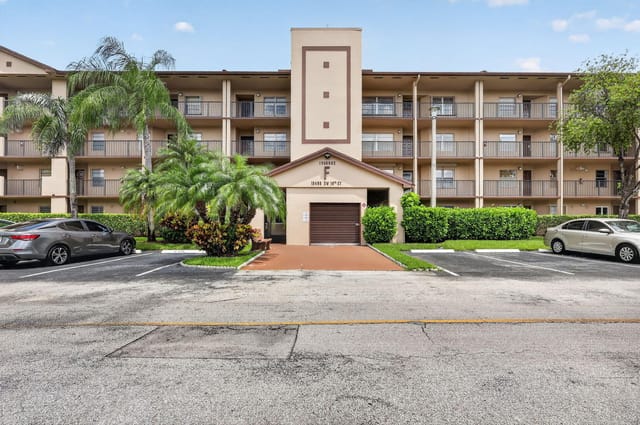 13455 SW 16th Court 203F, Pembroke Pines, FL 33027