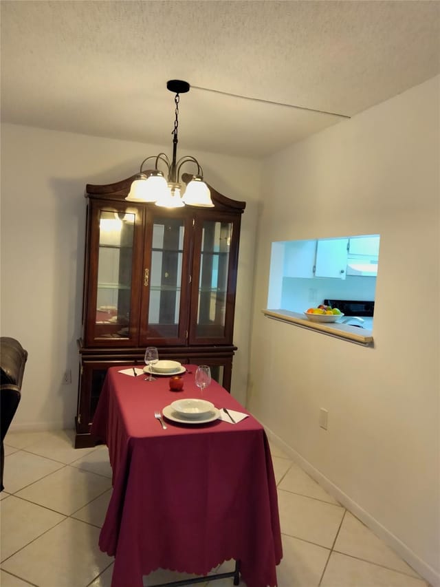 9351 LIME BAY Boulevard 302, Tamarac, FL 33321
