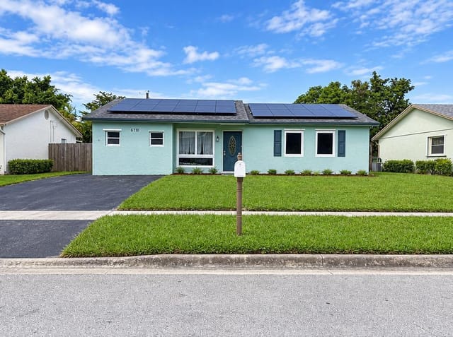 6771 NW 24TH Street, Margate, FL 33063