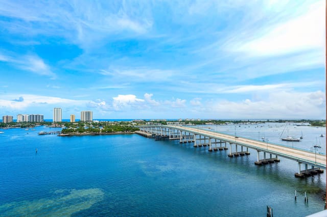 2640 Lake Shore Drive 1210, Riviera Beach, FL 33404