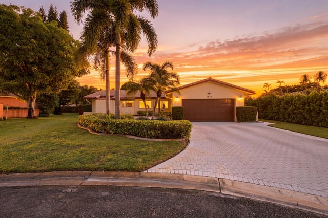 8553 NW 8TH Court, Coral Springs, FL 33071