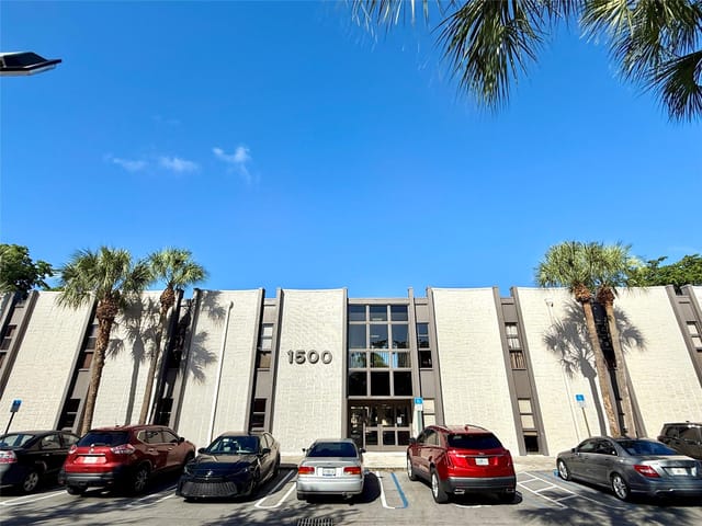1500 N UNIVERSITY Drive 101, Coral Springs, FL 33071