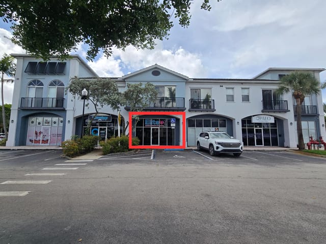 3880 W BROWARD Boulevard W, Plantation, FL 33324