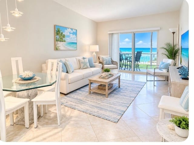 Living Room/Dining room