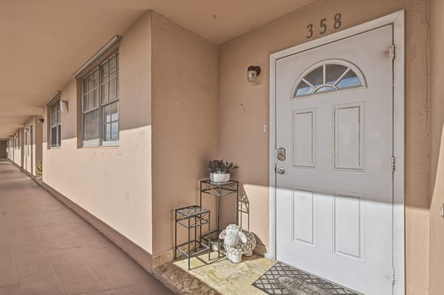 05-Front Door