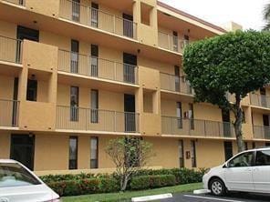 6010 CORAL LAKE Drive 110, Margate, FL 33063